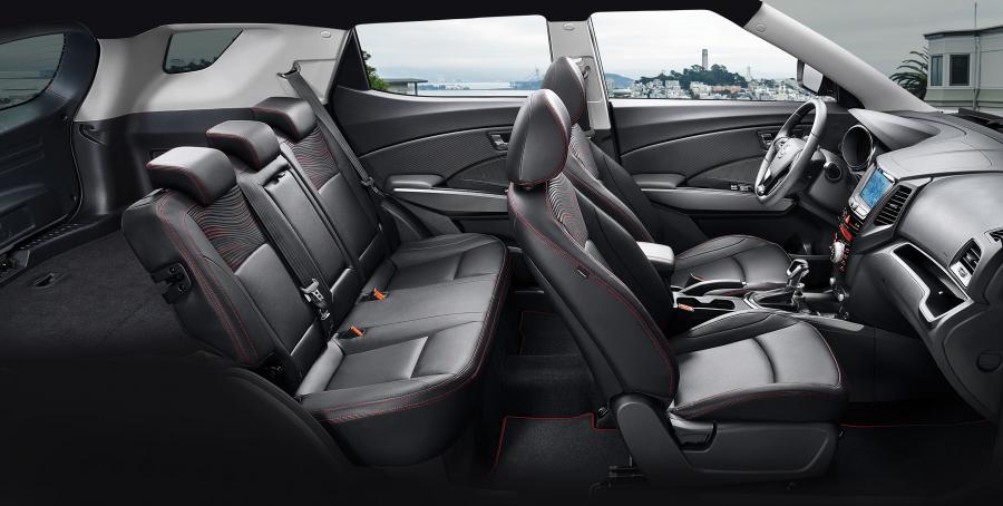 Интерьер SsangYong Tivoli Air 2016 года  (KR) (фото 2 из 7)